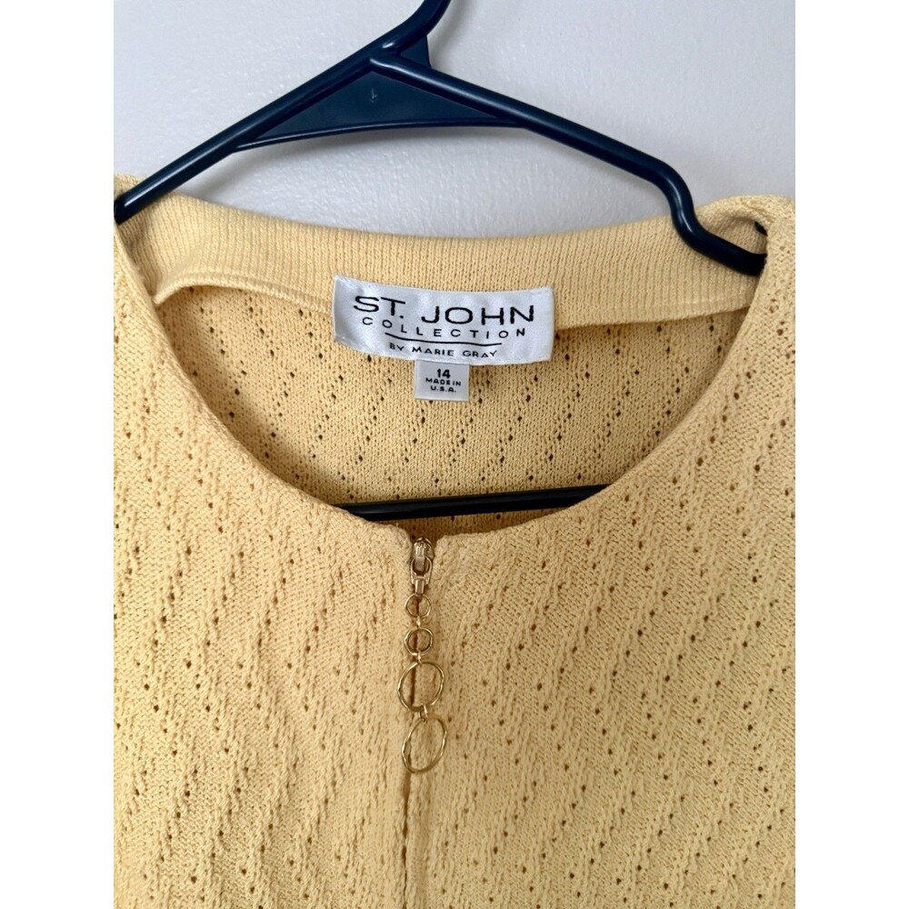 Size 14 ST JOHN 3/4 Sleeve Yellow Santana Knit Jacket, Unlined Full Zip - Picture 2 of 4
